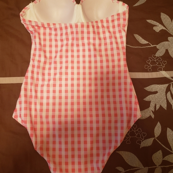 ๐ 2 for $15๐ NWOT adorable bathingsuit - Picture 4 of 5